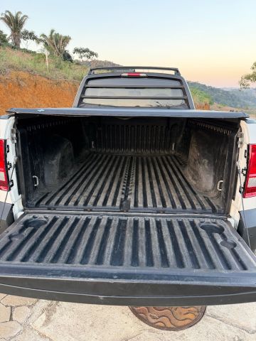 VOLKSWAGEN SAVEIRO ROBUST 1.6 TOTAL FLEX 16V - Foto 7
