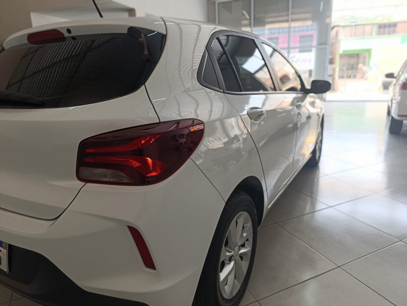 Chevrolet Onix LT 1.0 Turbo - Foto 4