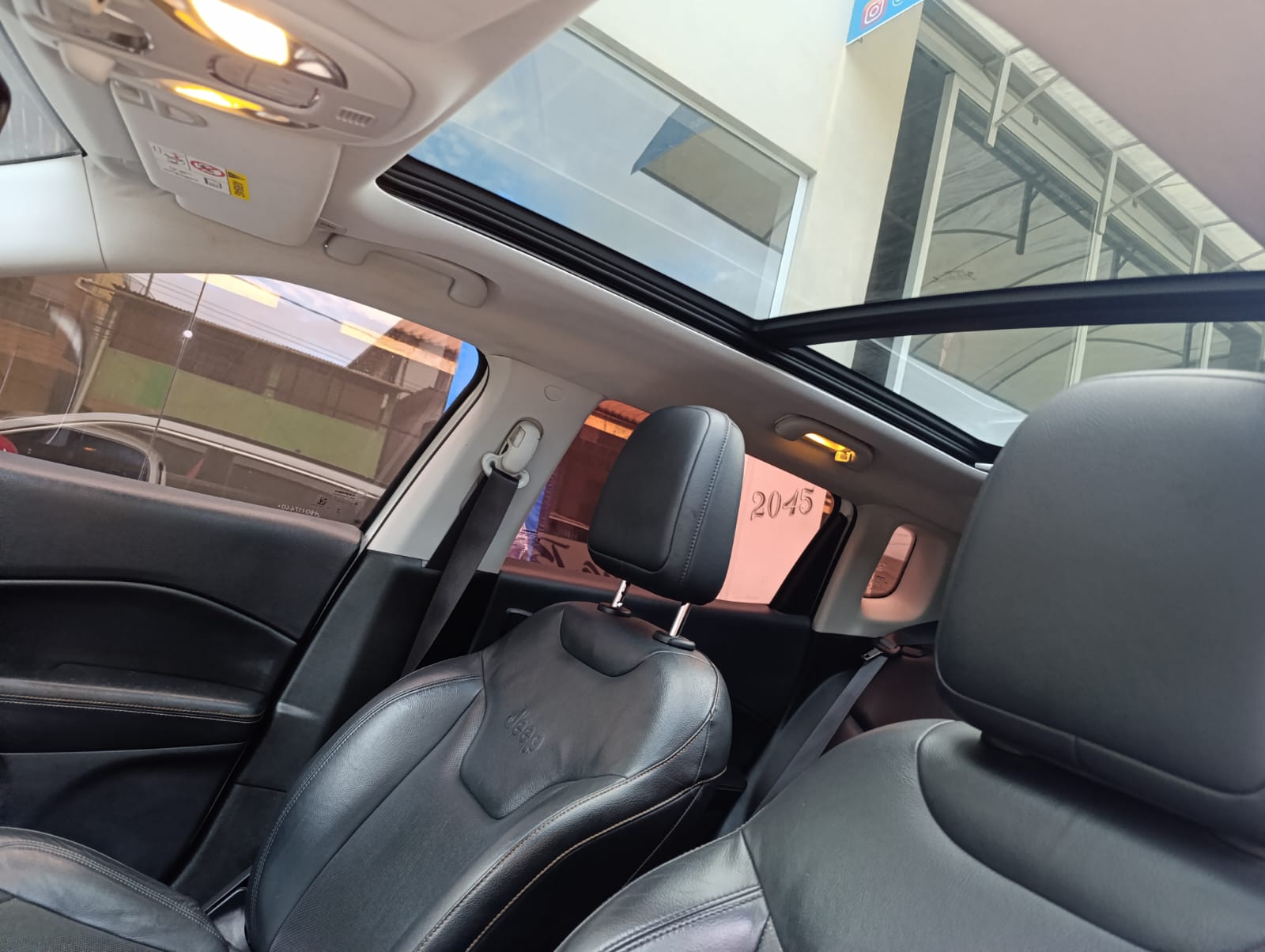 Jeep Compass Longitude 2.0 Flex - Foto 2